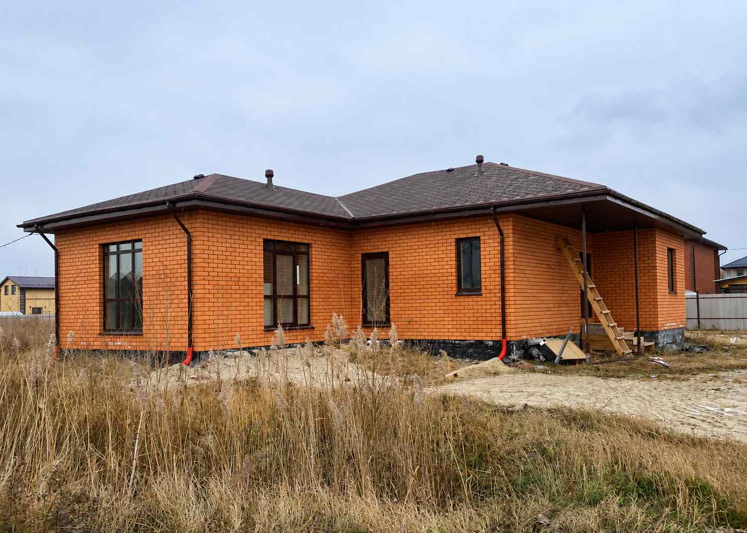 https://vladimir.tgv-stroy.ru/storage/app/uploads/public/6a7/aaf/281/6a7aaf2815ba9013923669.jpg